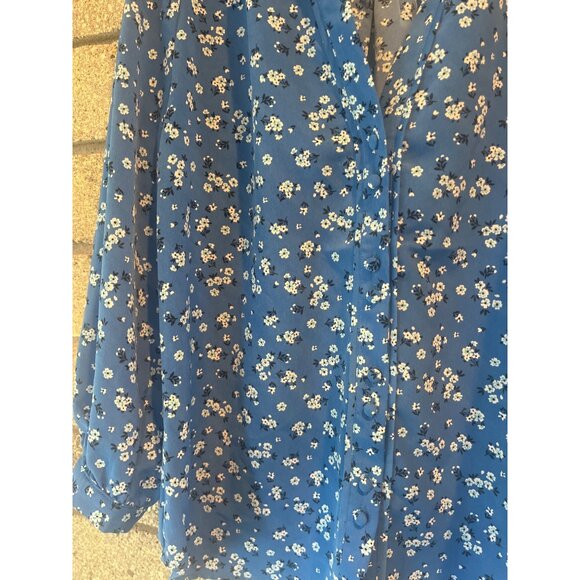 Karl Lagerfeld Paris Blue Floral Button-Down Blouse Lightweight 3/4 Sleeves Wome - Picture 4 of 9